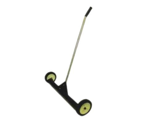 30in Releasable Magnet Sweeper With Wheels