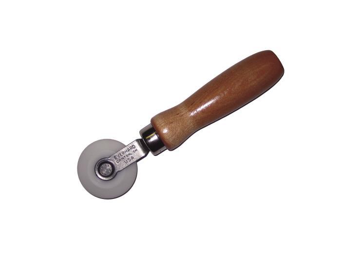 Everhard Nylon Vee Roller w/ 5In Wood Handle